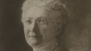 Nellie Peters Black